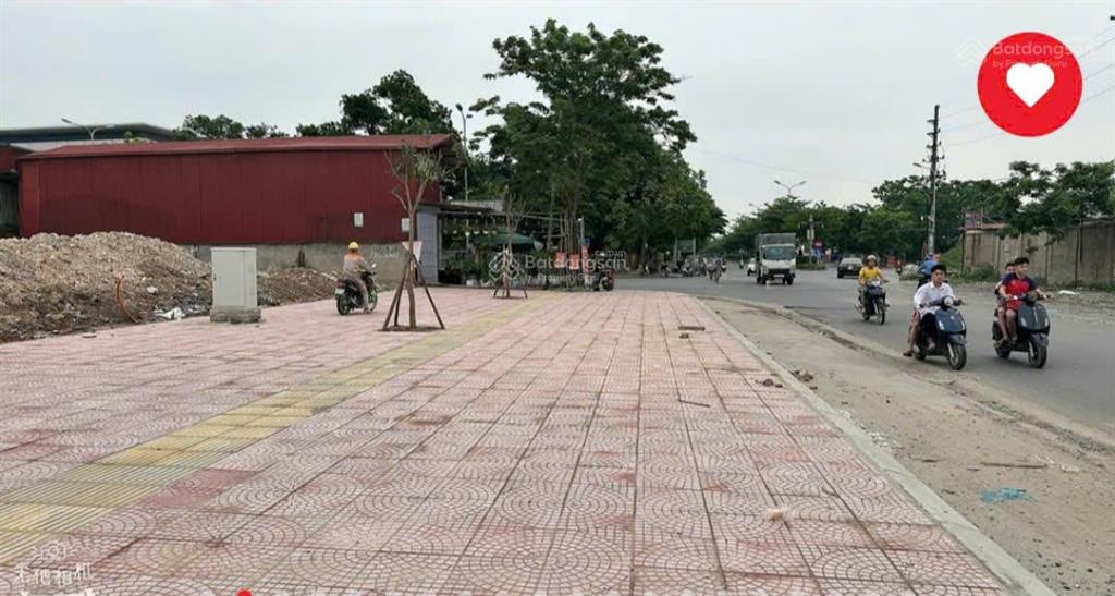 Siêu phẩm lô đất đẹp chợ sỏi trung tâm phù khê, trục 40m, ân hạn ls12 tháng cách tây hồ 12km