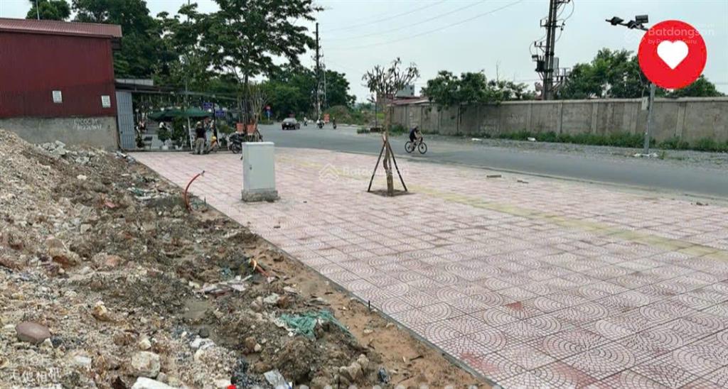 Siêu phẩm lô đất đẹp chợ sỏi trung tâm phù khê, trục 40m, ân hạn ls12 tháng cách tây hồ 12km
