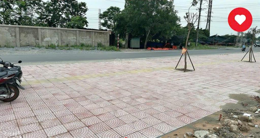 Siêu phẩm lô đất đẹp chợ sỏi trung tâm phù khê, trục 40m, ân hạn ls12 tháng cách tây hồ 12km
