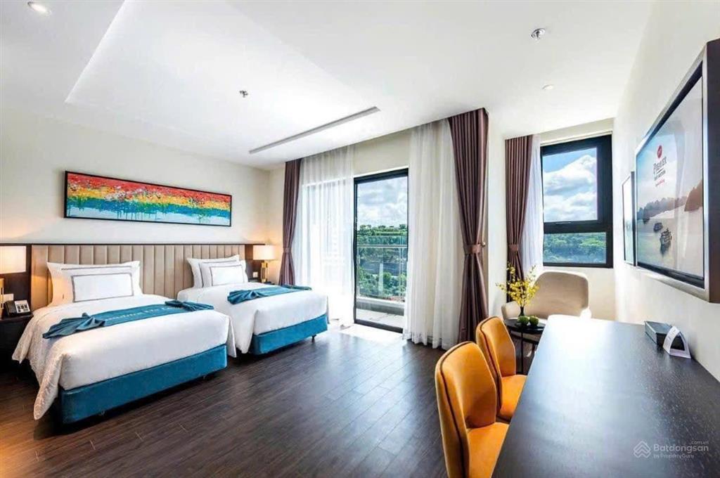 Căn studio view phố không che tầng cao giá rẻ nhất 1.6x tỷ  37m2  0978 788 ***