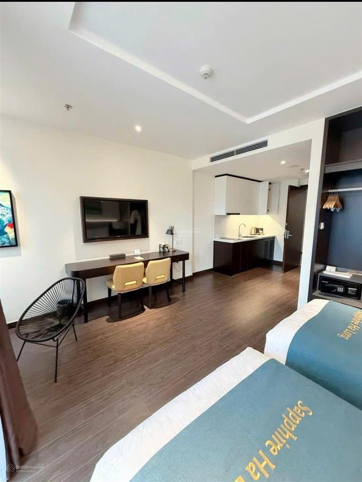 Căn studio view phố không che tầng cao giá rẻ nhất 1.6x tỷ  37m2  0978 788 ***