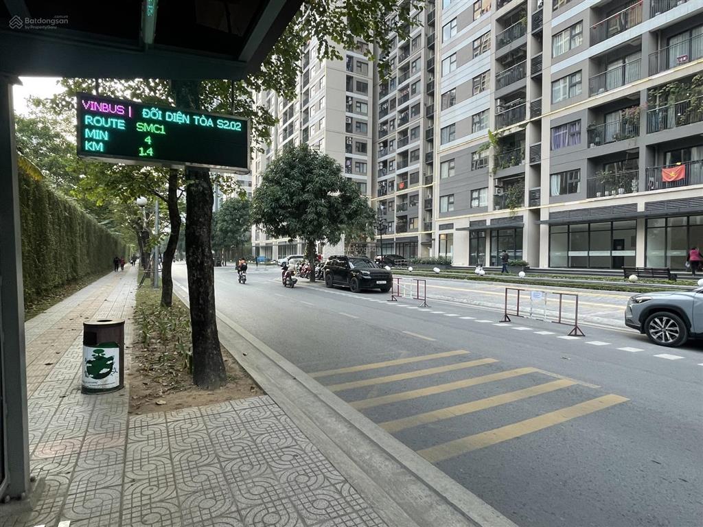 Chính chủ cho thuê căn hộ 2n2wc the sapphire  vinhomes smart city. vào ở ngay