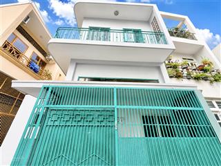 Nhà 3 tầng 4,8x10m, hxh lê quang định bình thạnh ngay chợ bà chiểu chỉ 6,2 tỷ tl