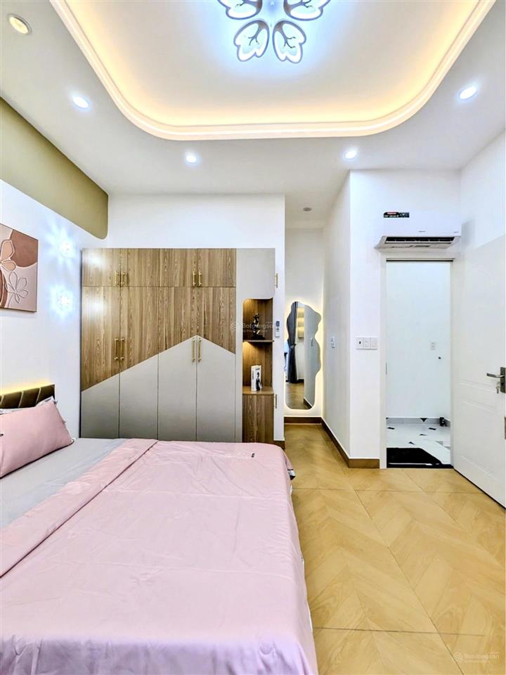 Nhà đẹp 42,2m2 (5x9) hẻm xe hơi gần đh văn lang, 3pn full nội thất chỉ 5 tỷ hơn