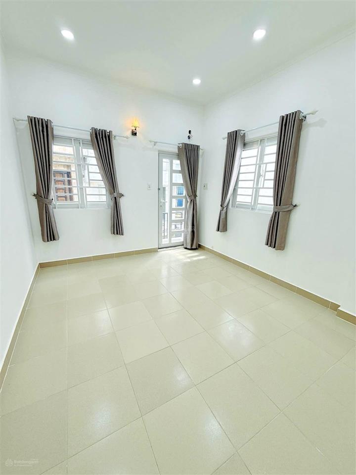 Nhà bình thạnh 3 tầng, 3pn ngay đh văn lang ở ngay chỉ 4,3 tỷ