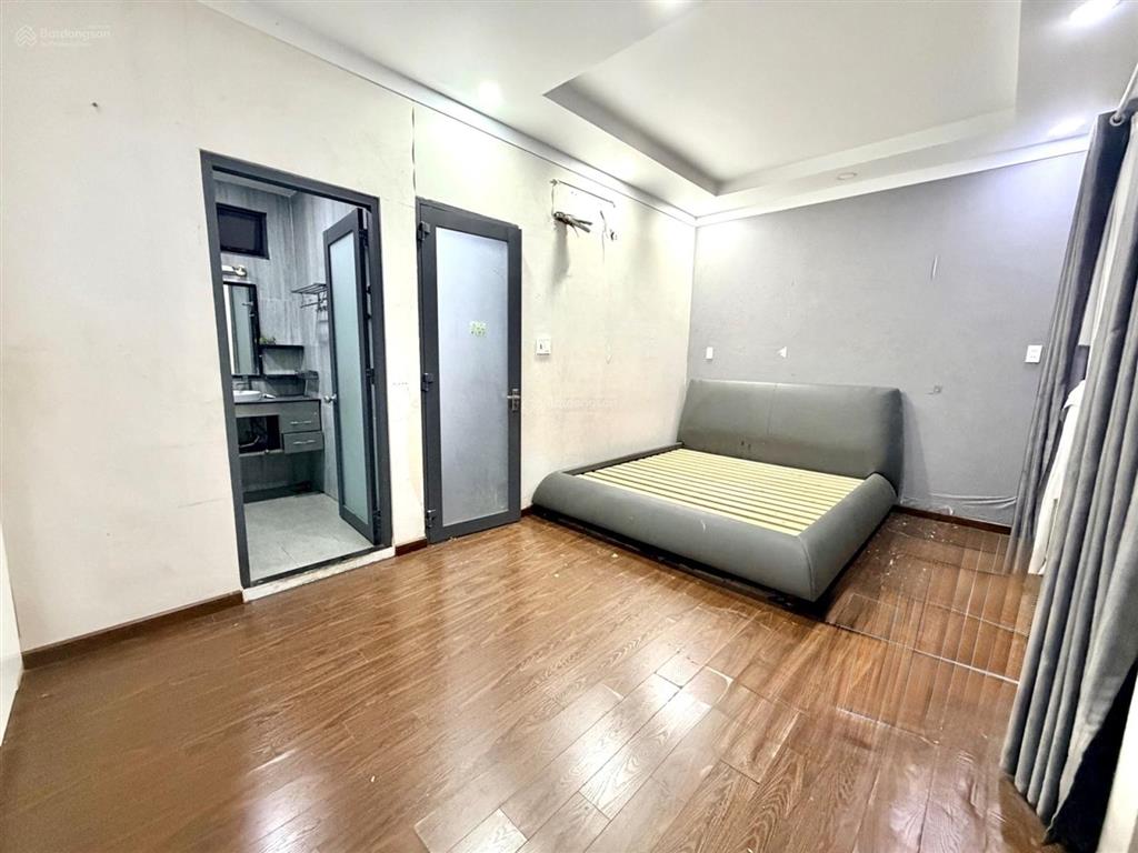 Nhà bình thạnh 4 tầng, hẻm xe hơi ngang 6m sát mặt tiền phan văn trị gần chợ bà chiểu