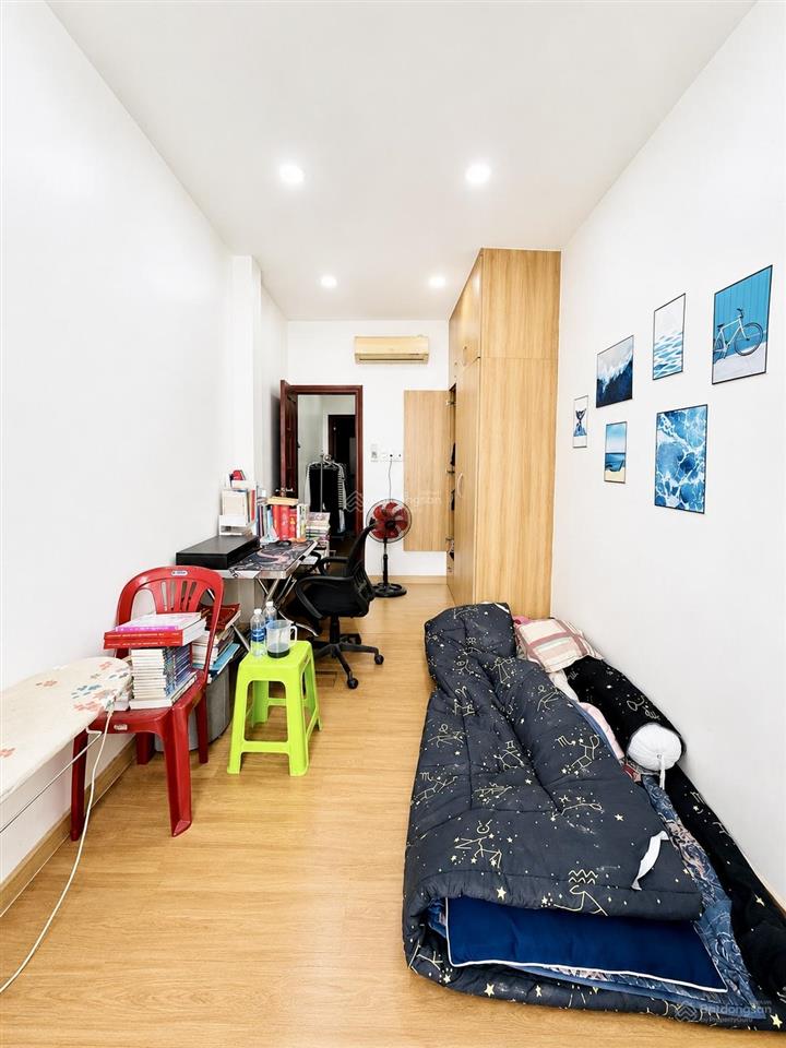 Chỉ 4,5 tỷ có nhà 3 tầng 40m2 bình thạnh sát hẻm xe tải sau bv gia định  chợ bà chiểu