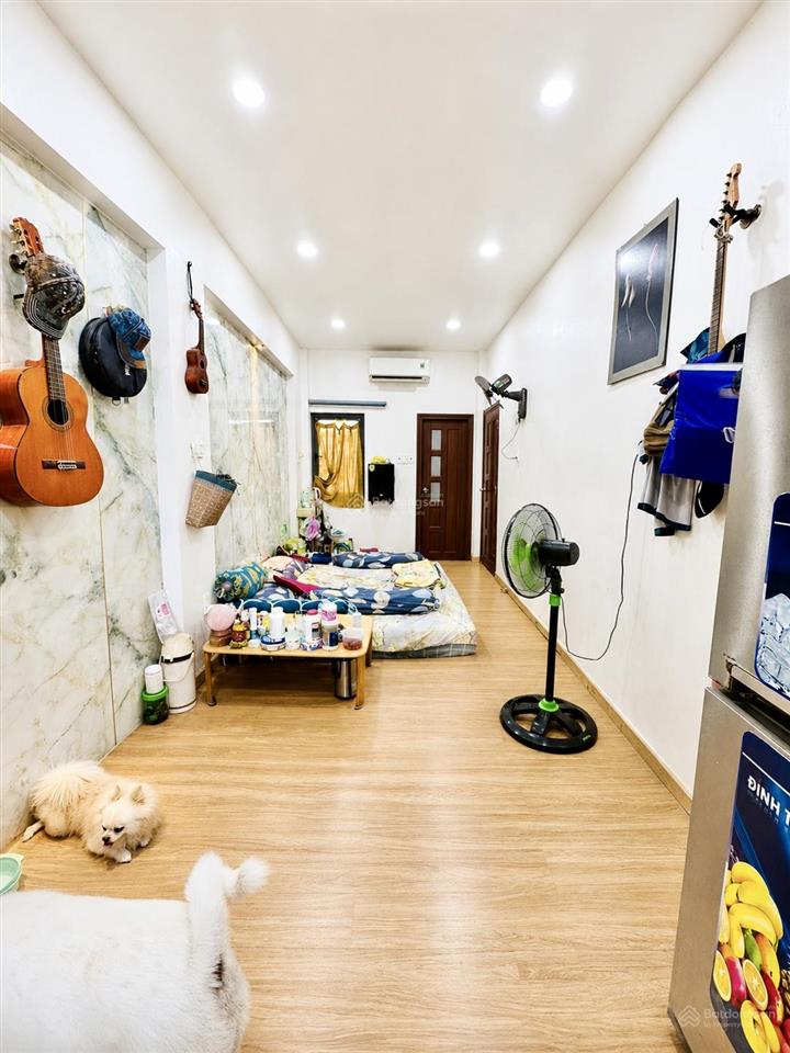 Chỉ 4,5 tỷ có nhà 3 tầng 40m2 bình thạnh sát hẻm xe tải sau bv gia định  chợ bà chiểu