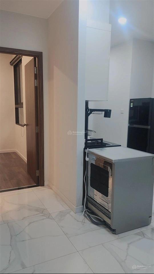 Chính chủ cần bán chung cư mặt tiền phạm văn đồng