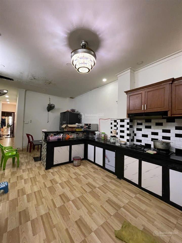Kẹt tiền bán nhà hẻm 8m bùi đình tuý bình thạnh