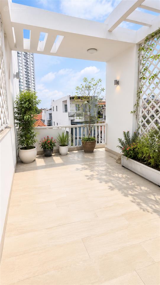 Nhà hẻm xe tải nguyễn gia trí, p.25 | 72m2 | 4x18m | 5 tầng | 17,5 tỷ tl |  0345 700 ***