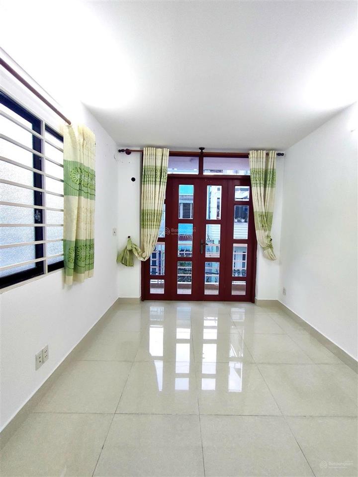 Nhà hẻm xe tải huỳnh văn bánh | 45m2 | 3 tầng, 4pn/3wc | 9.5 tỷ tl | 0345 700 ***