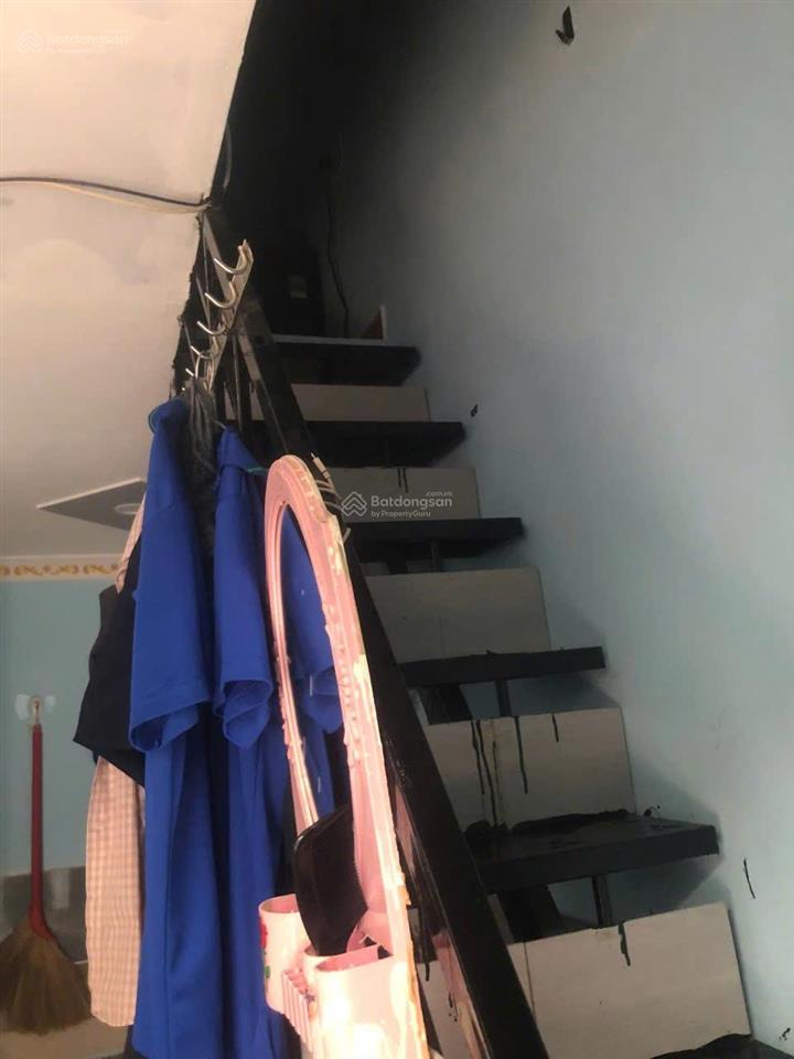 Chính chủ cần bán nhà nhỏ ở hẻm chợ hóa an, biên hòa đồng nai.  ngay 0965 348 ***