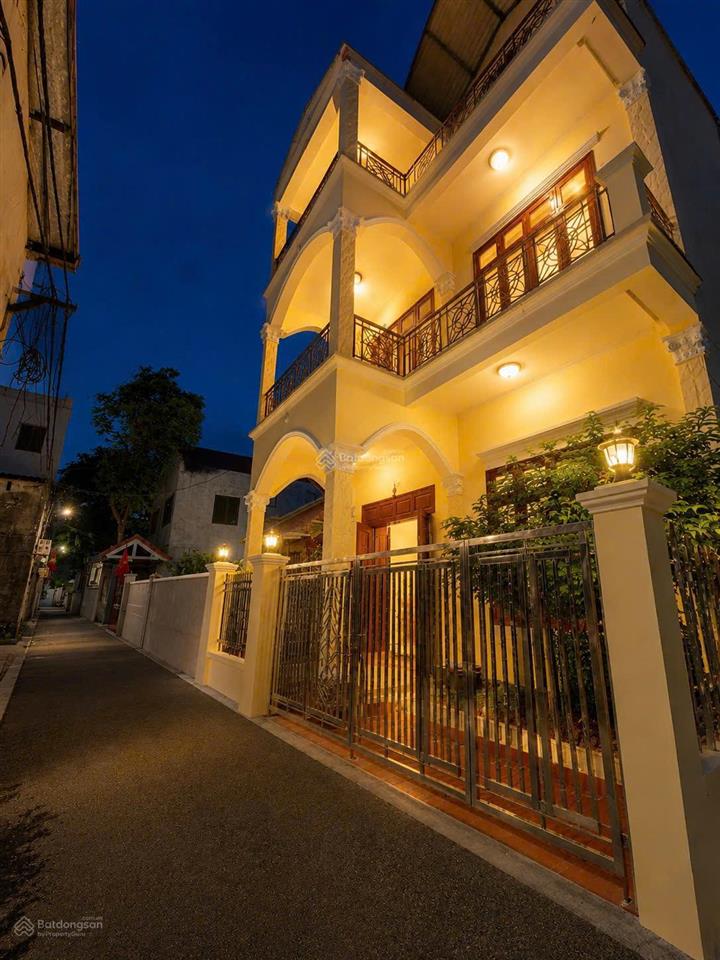 Bán đất tặng nhà 3 tầng đẹp  trung tâm đông anh  gần chợ tó  diện tích 90m2 mặt tiền rộng 7,3m