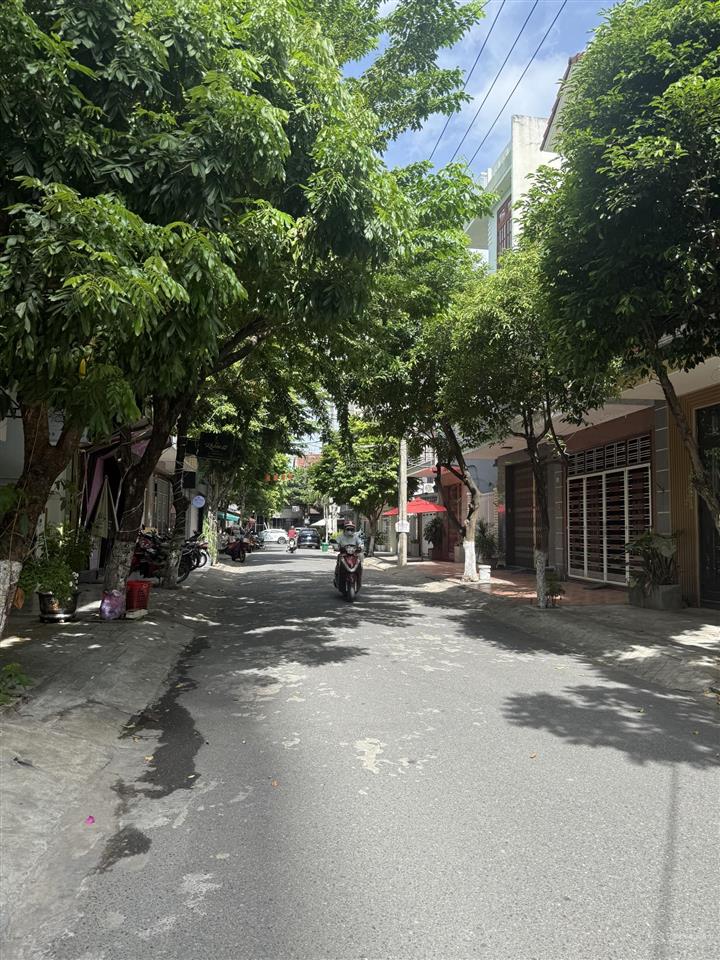Nhà 2 tầng mt đặng tử kính, 95,8m2 ngang 5m giá tốt, sát sông hàn