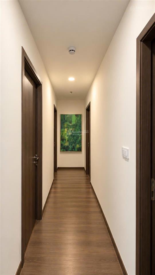 Cho thuê căn góc 3pn fpt3 full nội thất tầng cao