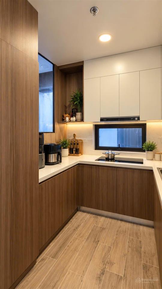 Cho thuê căn góc 3pn fpt3 full nội thất tầng cao