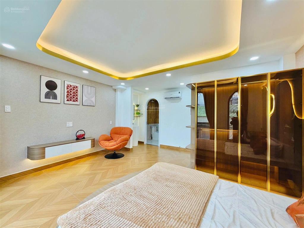 Bán gấp nhà ngang 5m ngay an dương vương, 55m2, 4 tầng đúc, 4pn, thiết kế hiện đại, giáp quận 6