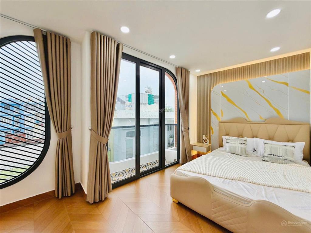 Bán gấp nhà ngang 5m ngay an dương vương, 55m2, 4 tầng đúc, 4pn, thiết kế hiện đại, giáp quận 6