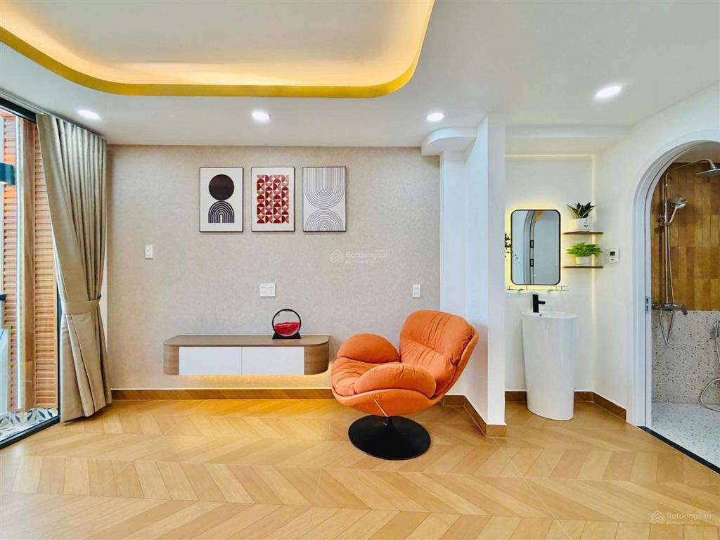 Bán gấp nhà ngang 5m ngay an dương vương, 55m2, 4 tầng đúc, 4pn, thiết kế hiện đại, giáp quận 6