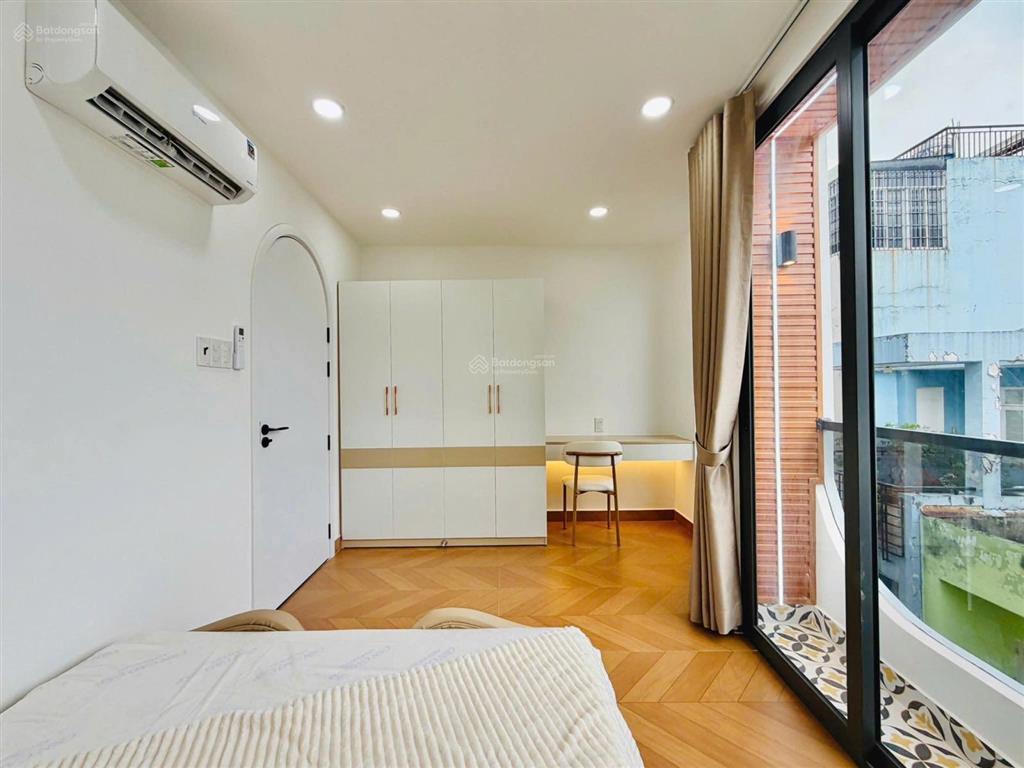 Bán gấp nhà ngang 5m ngay an dương vương, 55m2, 4 tầng đúc, 4pn, thiết kế hiện đại, giáp quận 6