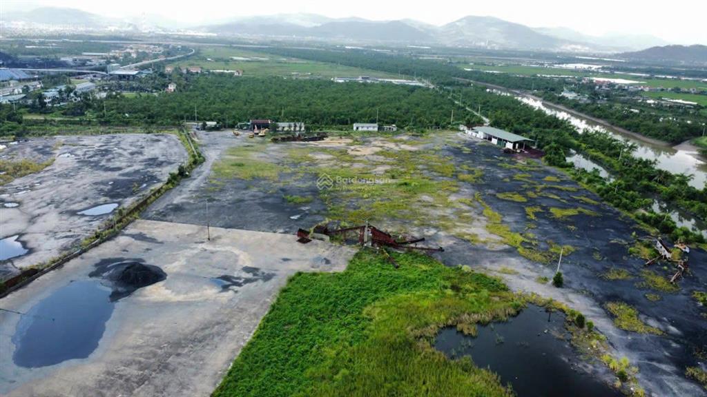 Chuyển nhượng cảng thủy nội địa 10 ha có thể khai thác luôn