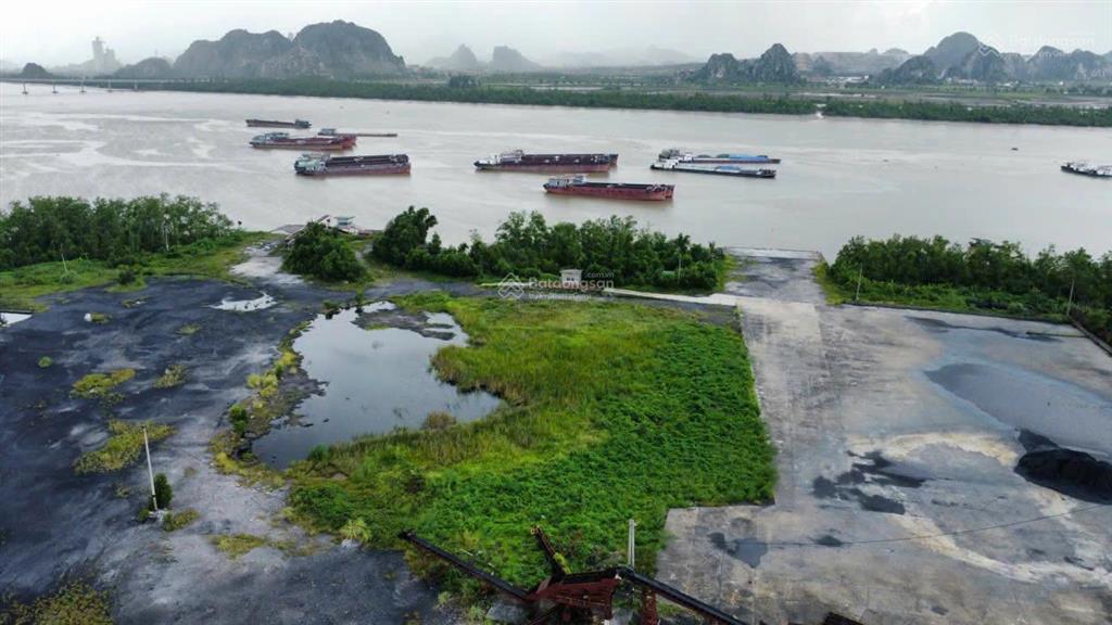 Chuyển nhượng cảng thủy nội địa 10 ha có thể khai thác luôn