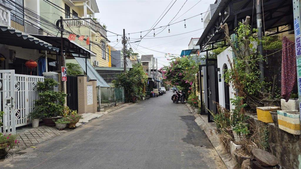 Trung tâm hội an 139,1m2 mt 8,6m đường nhựa 6m xây villa/căn hộ cho thuê chỉ 6,8 tỷ