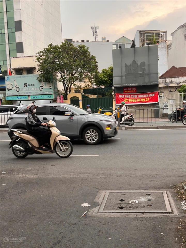 Nhà cấp 4, mặt tiền tại bình thạnh, nguyễn văn đậu, gần chợ cây quéo, 8,49 tỷ, 79 m2, giá ưu đãi