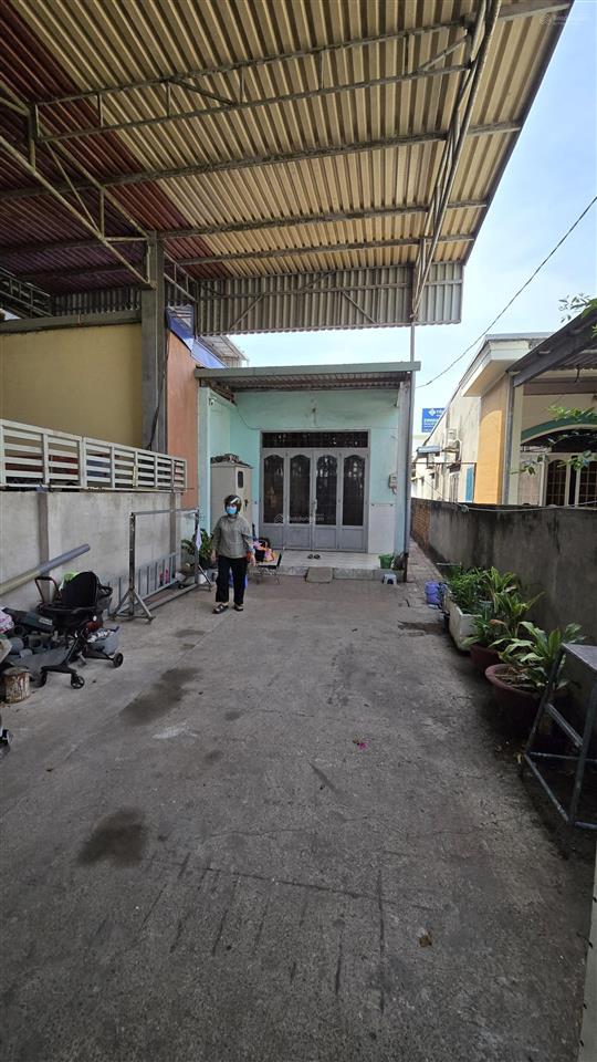 Bán đất diện tích 750 m3 (nhà trọ trên đất)