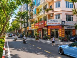 Bán nhà mặt phố trần đăng ninh, cầu giấy  40m, 7 tầng, thang máy  2 thoáng, vỉa hè  28.9tỷ