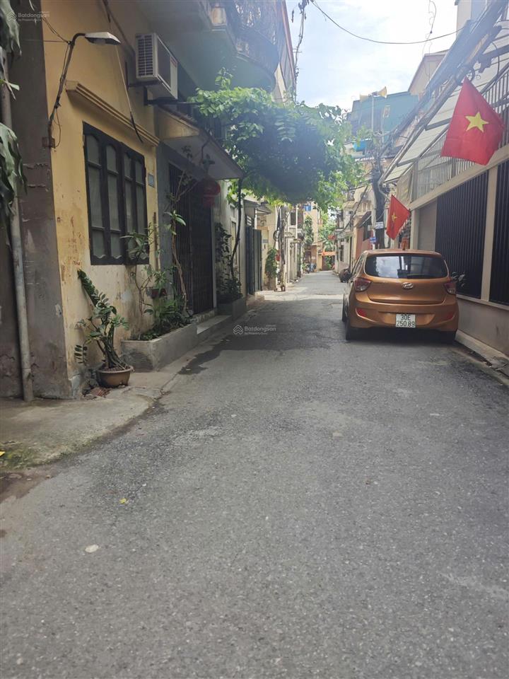 Nhà đẹp, giá đẹp, vị trí đẹp tại trục nguyễn văn linh, quận long biên