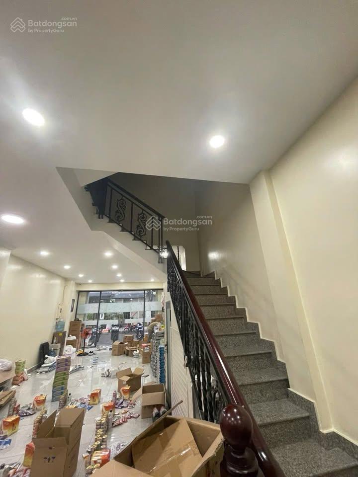 Bán np diện tích 80m2, dt sàn 204 m2 tại đường 53, p tân tạo, q.bình tân, giá siêu hời 9,9 tỷ
