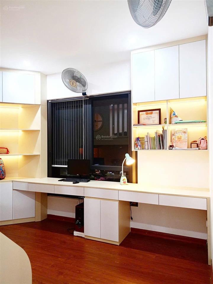 Bán chung cư icid lê trọng tấnhà đông70m²2pn2vstầng trungfull nội thất đẹp5.x tỷ0971 607 ***