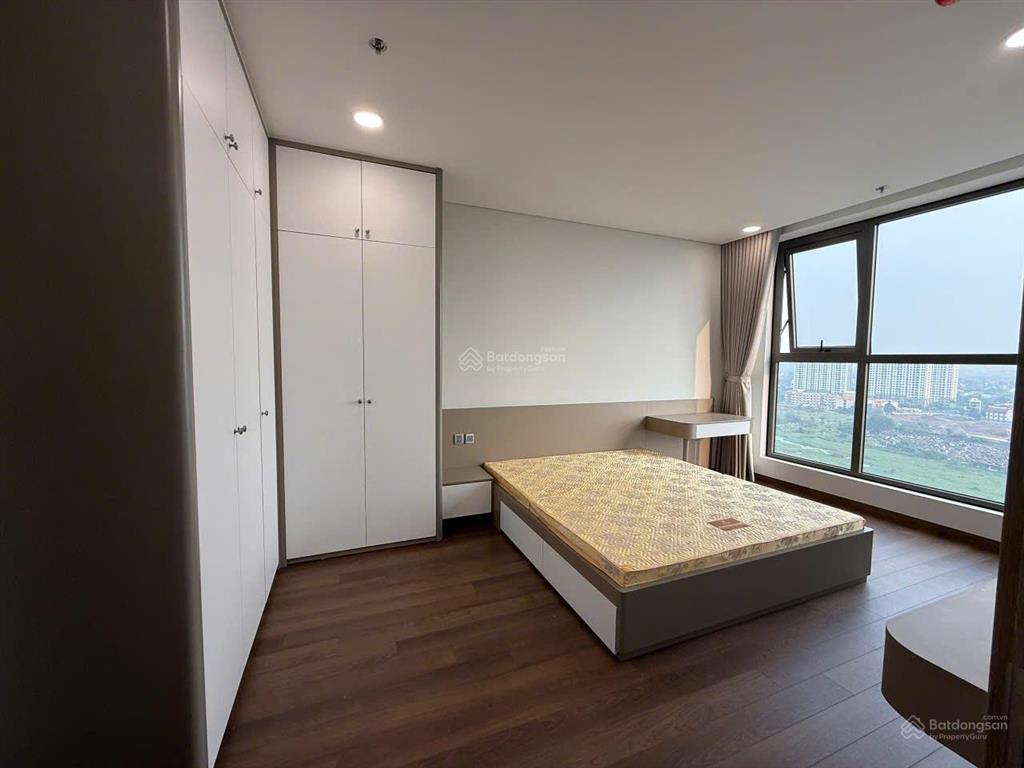 Bán căn hộ 3pn, 2wc, 101m2 tại khai sơn city, 8,5 tỷ, p ngọc thụy, q.long biên
