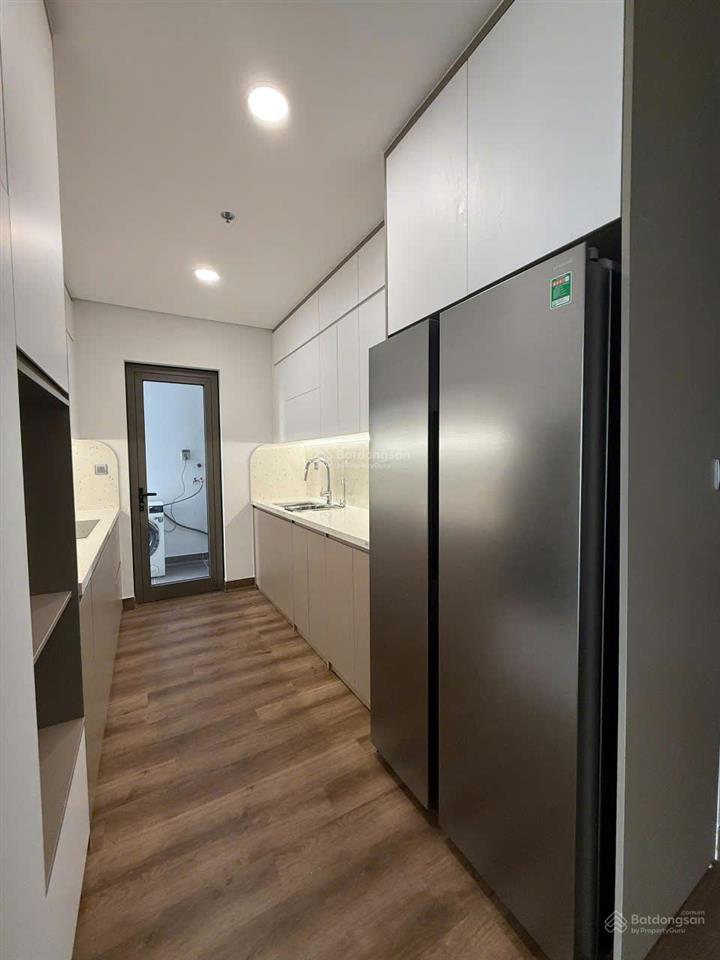 Bán căn hộ 3pn, 2wc, 101m2 tại khai sơn city, 8,5 tỷ, p ngọc thụy, q.long biên