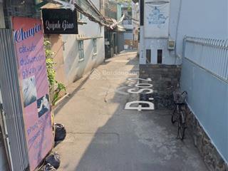 Bán nhà gần sân bay chỉ 10 phút  bề ngang 5m khiến nhà có giá hơn