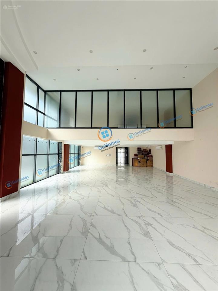 Cho thuê toà nhà 6 tầng 2 mặt tiền phạm hùng, hòa xuân  diện tích 200m²  6 tầng 