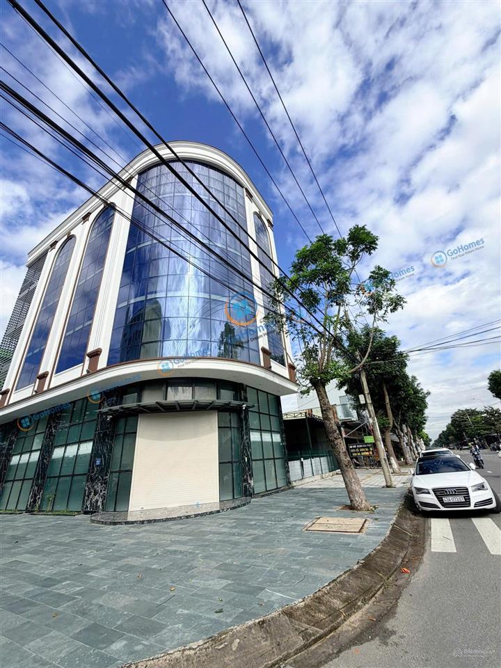 Cho thuê toà nhà 6 tầng 2 mặt tiền phạm hùng, hòa xuân  diện tích 200m²  6 tầng 