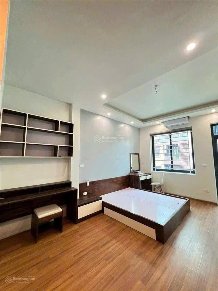 Chính chủ bán căn góc 37 m 5 tầng ngõ thông mậu lươngchắc chắn về ở luôn thương lượng mạnh 7.3 tỉ