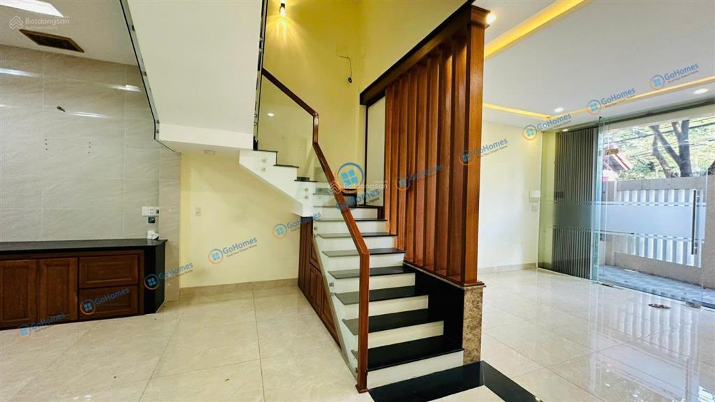 (ncc) cho thuê nhà 3 tầng mặt tiền đường tố hữu, hòa cường, hải châu