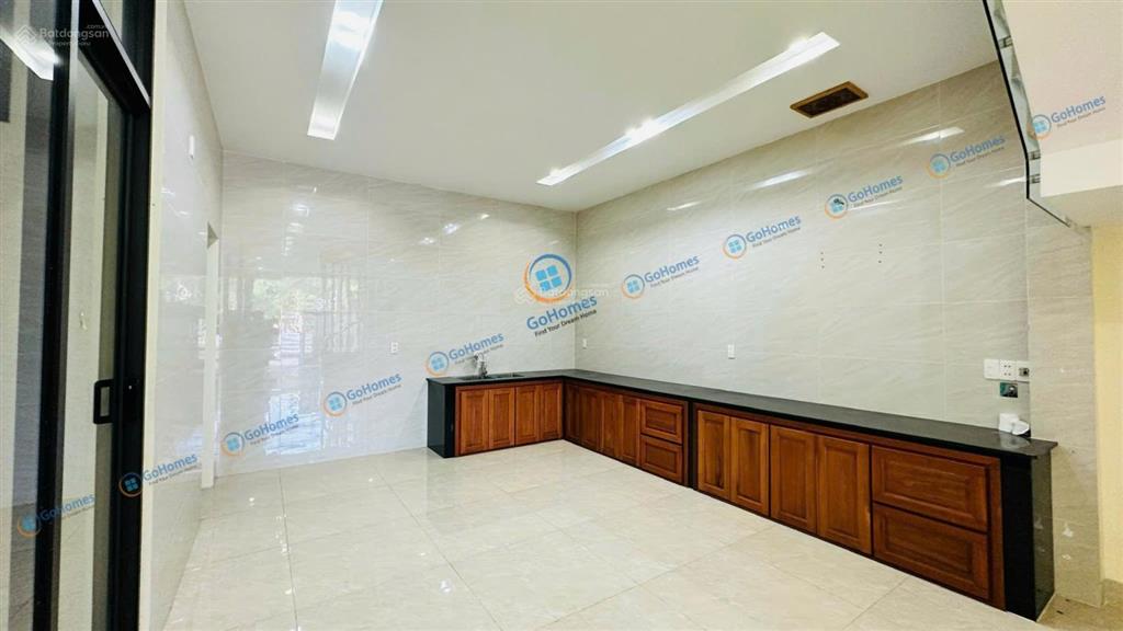 (ncc) cho thuê nhà 3 tầng mặt tiền đường tố hữu, hòa cường, hải châu