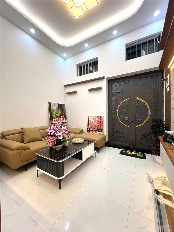 Bán nhà phố đại la  minh khai  hai bà trưng  hà nội 4 tầng  3 phòng ngủ, cực gần phố