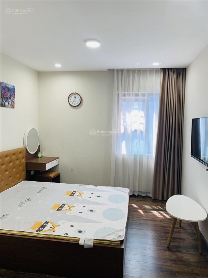 Cho thuê căn hộ 3 ngủ chung cư flc complex phạm hùng ( căn góc )