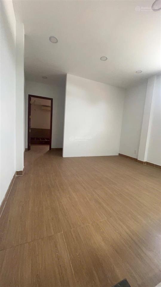 Hàng ngộp bank bà điểm, cân bán nhanh. vị trí đẹp, giá càng đẹp bank định giá ts 5tỷ5