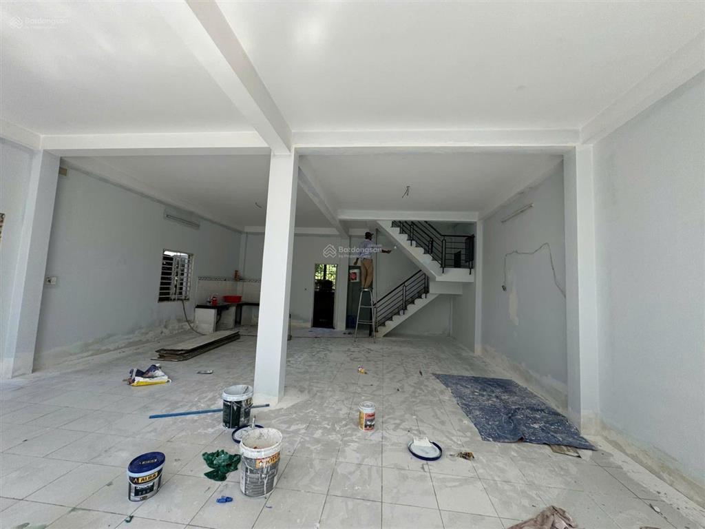 Nhà 1/ tô ký tân xuân hóc môn hxt  dt 8( nở hậu 16) * 15m 170m2 giá 7tỷ 5