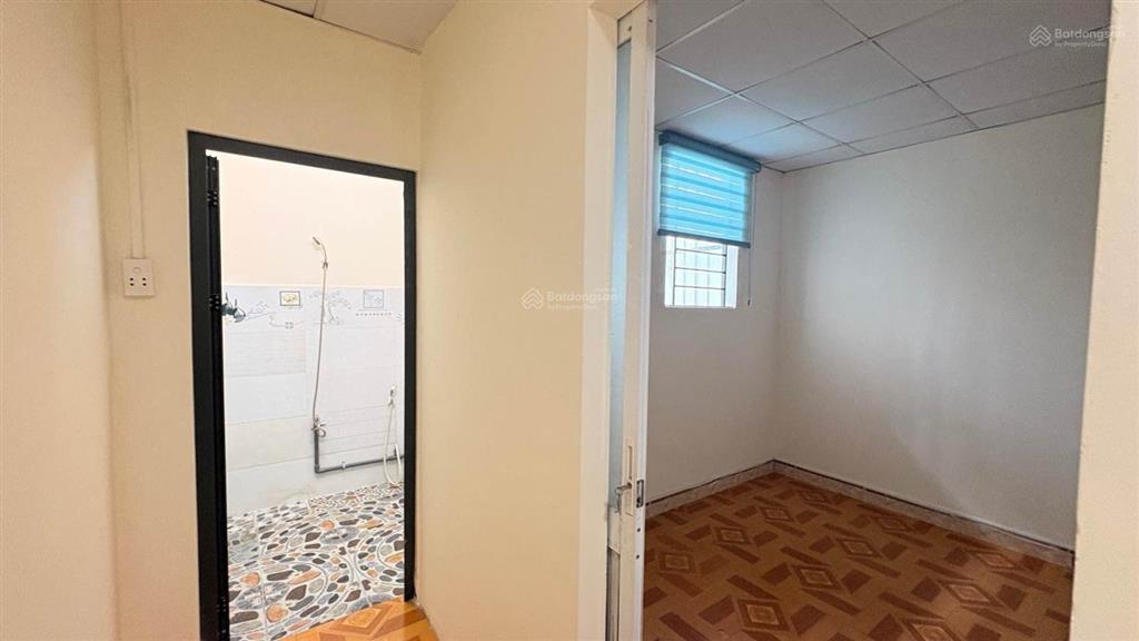 Cần bán gấp căn nhà  dt thực tế 72m2  4pn giá 3,6 tỷ  trần thị hè  quận 12