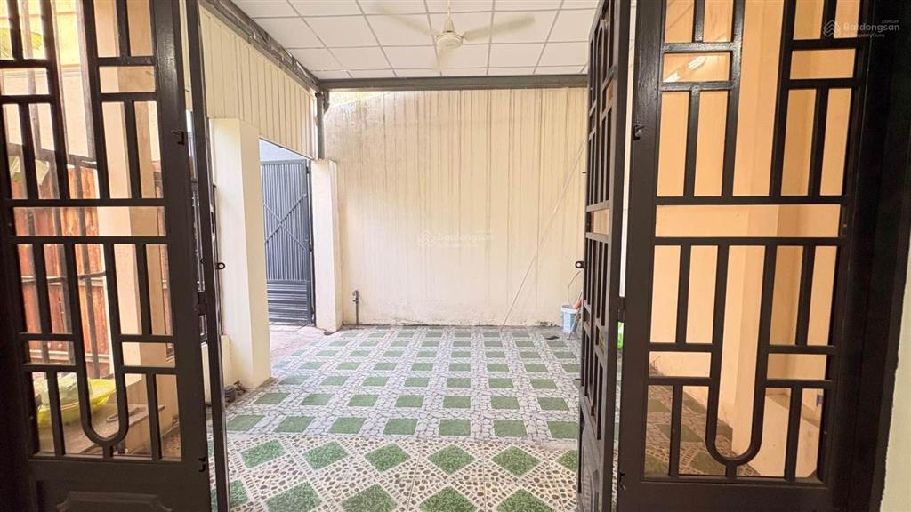 Cần bán gấp căn nhà  dt thực tế 72m2  4pn giá 3,6 tỷ  trần thị hè  quận 12