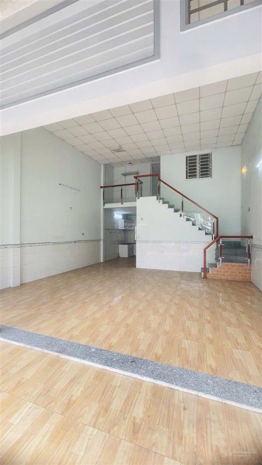 Chủ giảm 500triệu bán gấp nhà 90m2