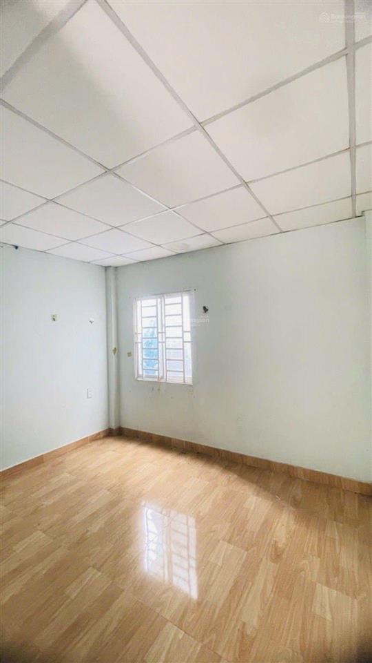 Chủ giảm 500triệu bán gấp nhà 90m2